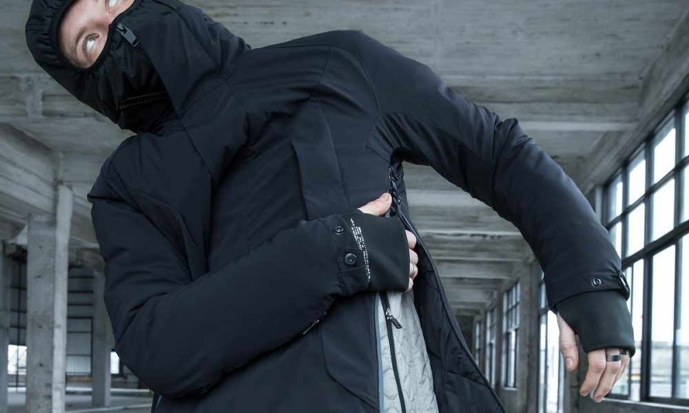 Петербургский бренд Krakatau выпустил куртку с утеплителем на основе графена