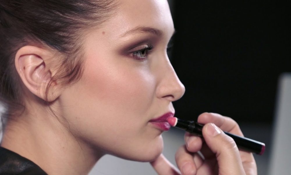 Target запустил AR-инструмент для примерки макияжа