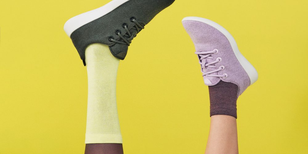 Устойчивый обувной бренд Allbirds выпустил экологичные носки