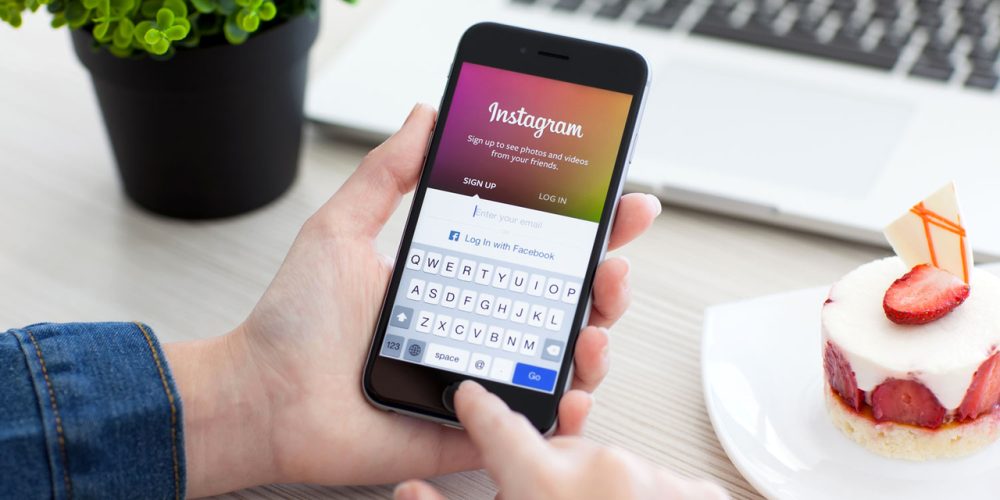 Instagram введет функцию поиска одноклассников