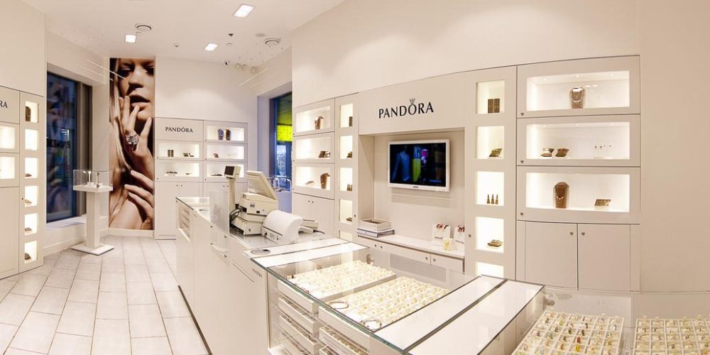 Pandora начнет использовать систему Wi-Fi-мониторинга покупателей