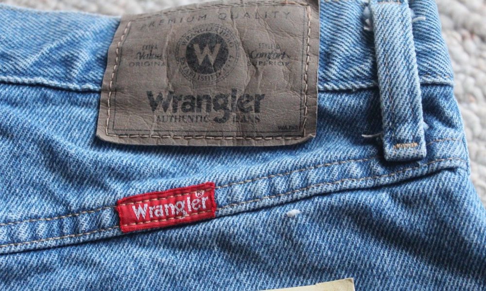 Wrangler внедрит эко-технологию окрашивания денима