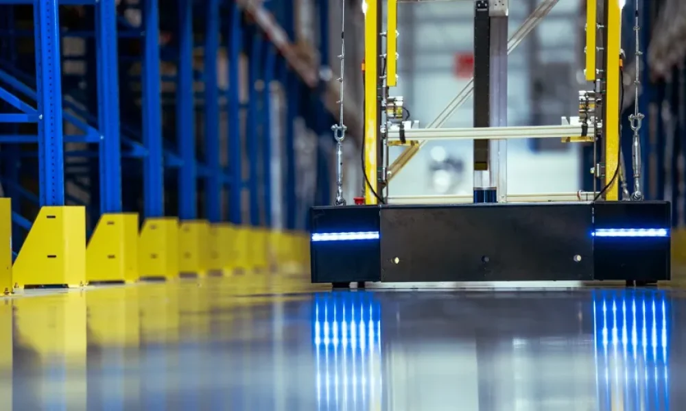 Яндекс открывает свой центр по созданию складских роботов