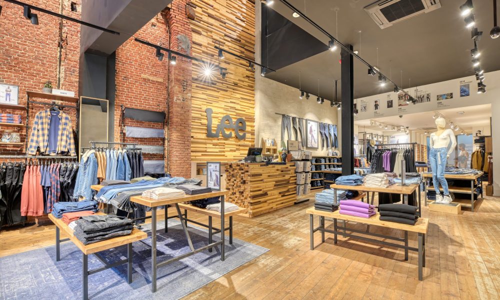 Lee Jeans открыл свой первый виртуальный магазин