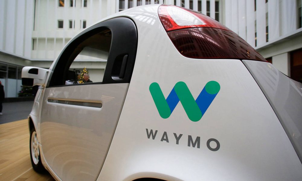 Google запустит первый сервис беспилотных такси до конца года