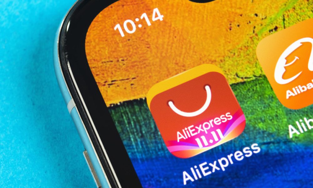 AliExpress Россия и Mail.ru Group запустили виртуальные киоски товаров